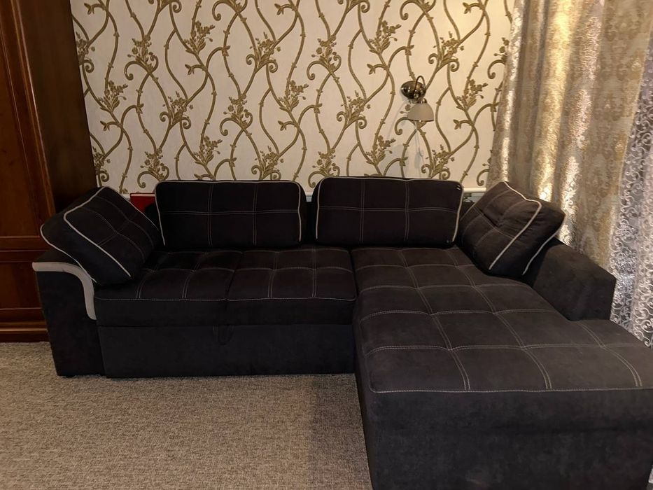 Продам диван б/у