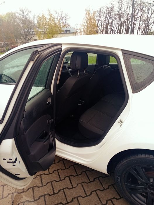 Opel Astra 1,4 - 2014r.-153000km