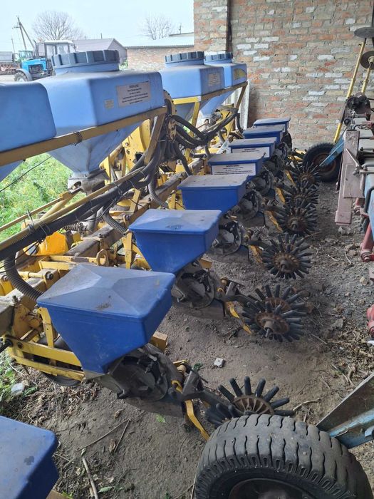 Зернова сівалка точного висіву Тодак