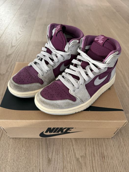 Nike Jordan dziewczęce zamsz szaro-fioletowe r.35