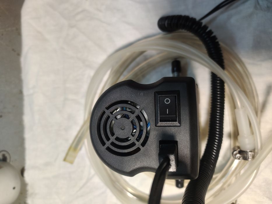 Насос 12в для замены масла в авто через щуп.: 600 грн. - Автонасоси ...