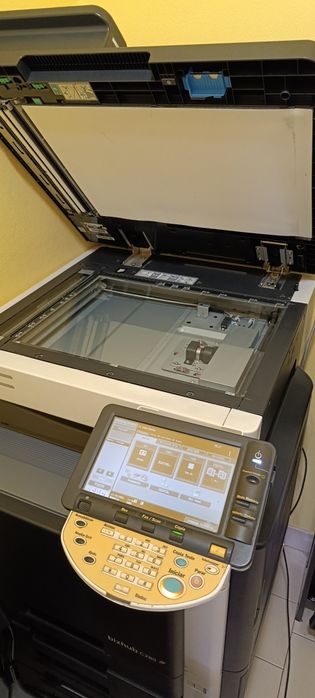 Máquina fotocopiadora profissional