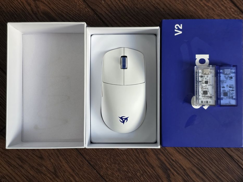 Ігрова миша Ninjutso Sora v2 White + 8K Dongle