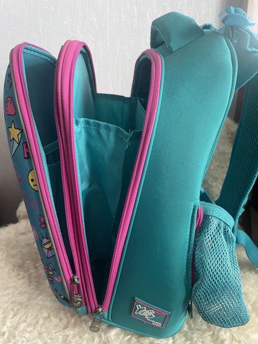 Рюкзак школьный