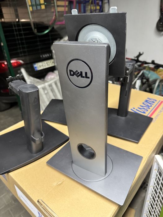 Кріплення монітора Dell