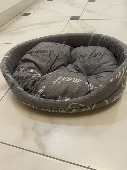 Продажться лежанка для кота