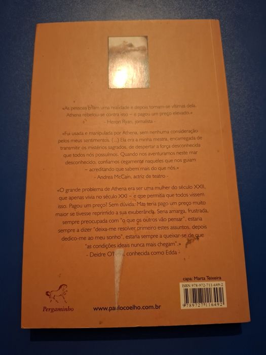 "A Bruxa de Portobello" - Paulo Coelho