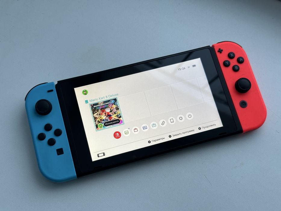 Nintendo Switch 32GB в хорошому стані