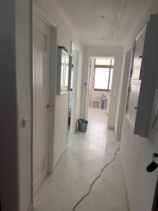 Quarto disponível para arrendar- Odivelas, Ramada