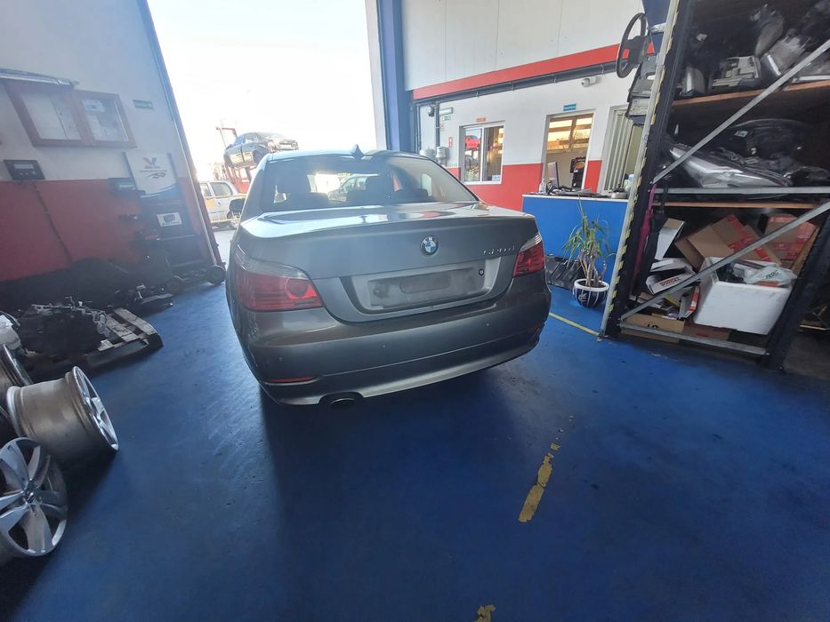 BMW 520 D Restyling de 2010 ás peças