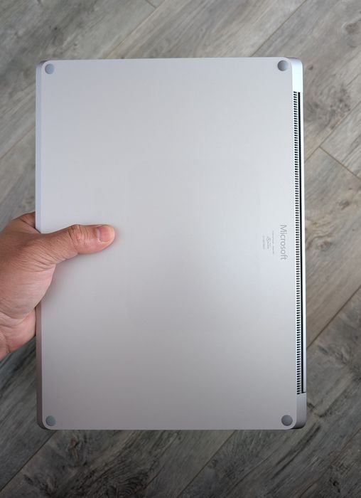 Microsoft Surface Laptop 3 Core i5-1035G7 8/128GB
