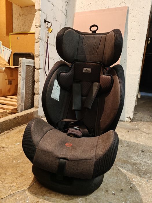 Fotelik z ISOFIX