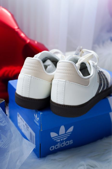 Кросівки Adidas Samba світлі / Кеди Adidas Samba
