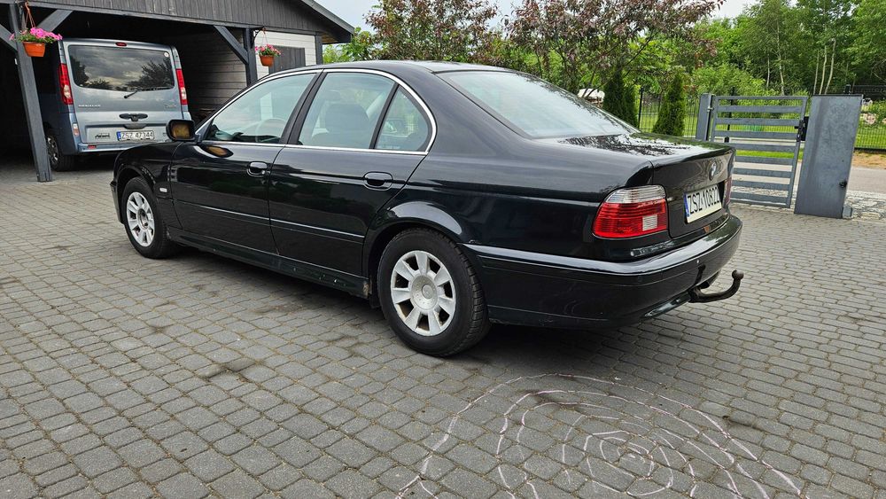 BMW E39 2002 rok