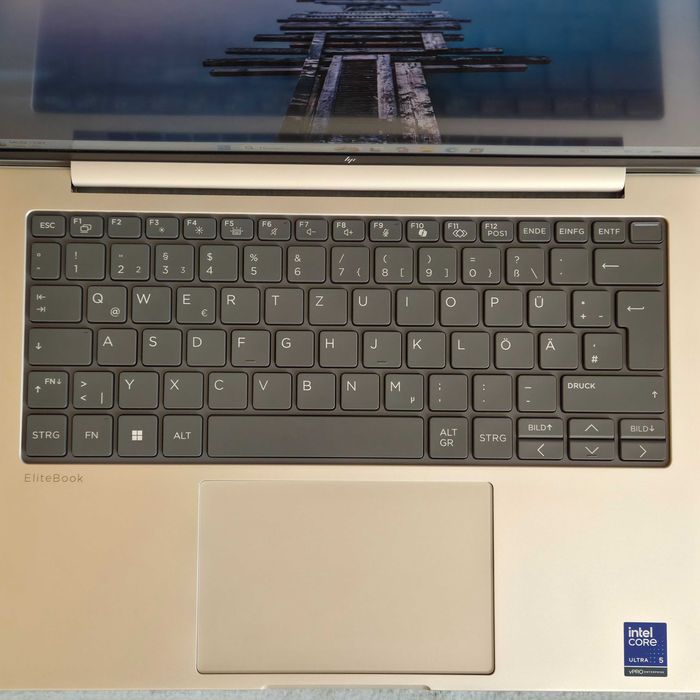 Ноутбук HP EliteBook 8 G1i 14 14" - Ultra 5 25U3 - 16/256GB