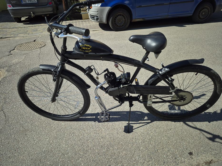 Rower z silnikiem spalinowym 50cc – cruiser mały przebieg