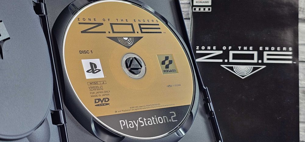 Zone of the Enders (Z.O.E) + Metal Gear Solid