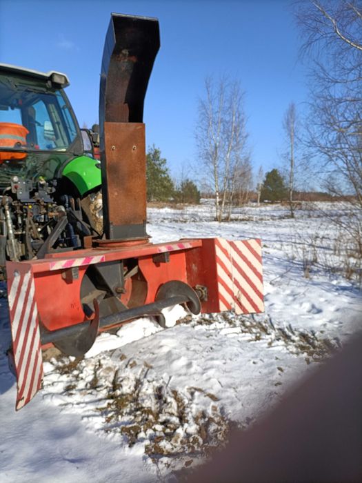 Pług wirnikowy do śniegu