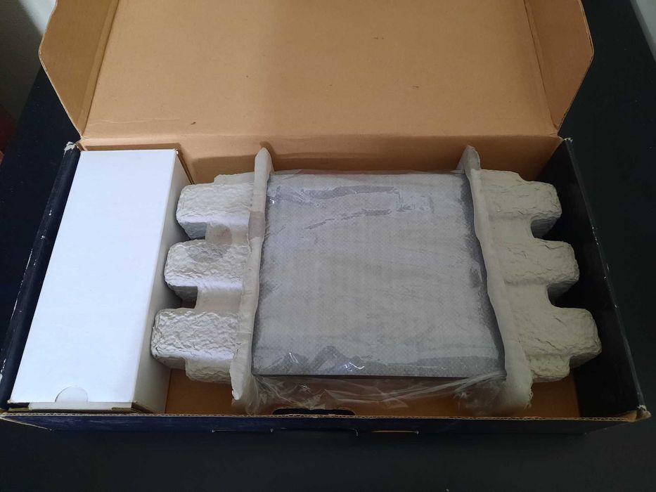 Porta-Retratos Digital Coby (Sem fonte de alimentação)