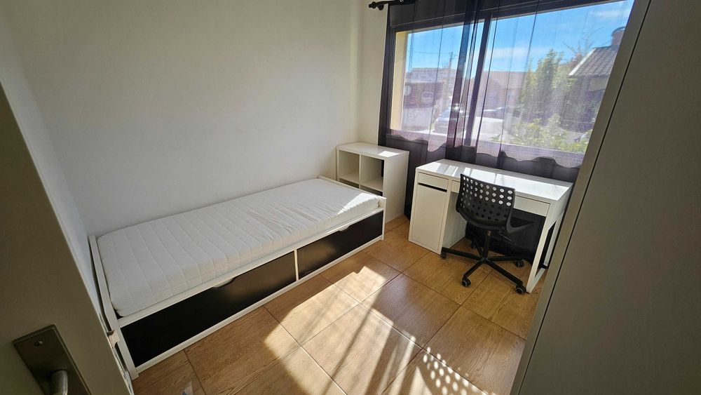 Quarto para estudante próximo da ESTeSC/ESEnfC - Polo B
