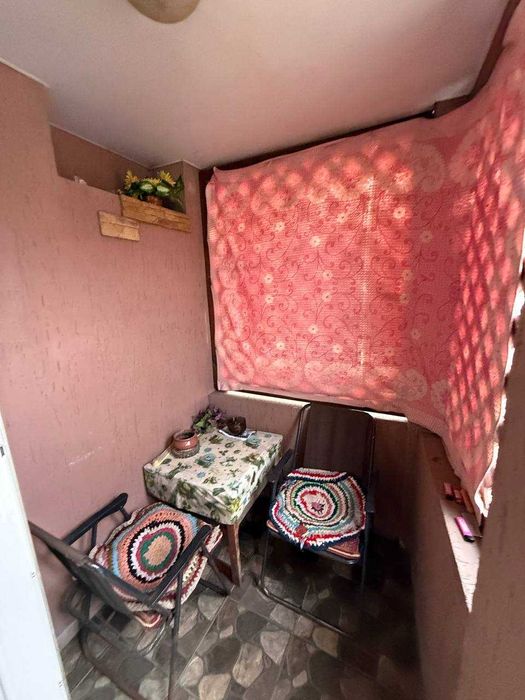 Продажа • 4к жилкопа • 61.7 м² • хоз. постройки • Центр города • #146495