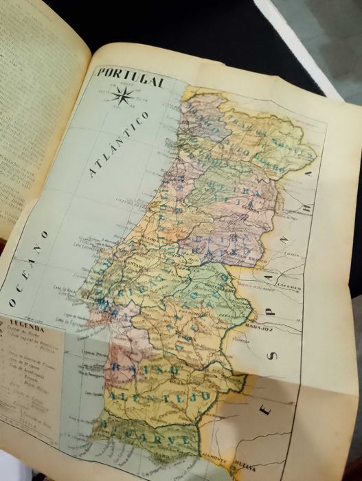 Manual Enciclopédico Portugal e Brasil 1952 Emílio Aquiles Monteverde