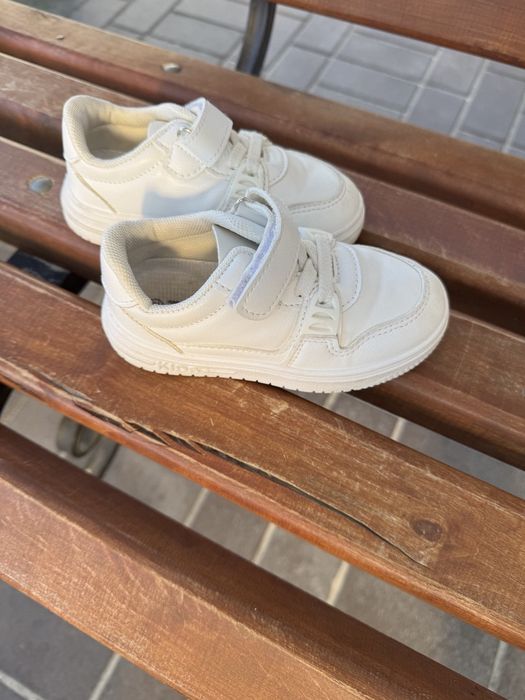 Кросівки 24 устілка 15