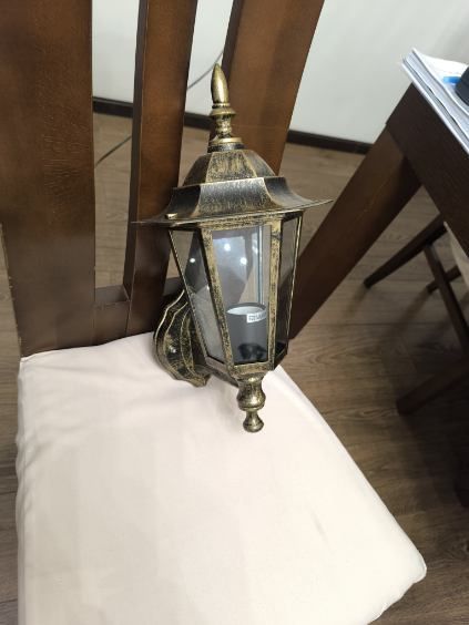 Kinkiet i lampa wisząca na zewnątrz