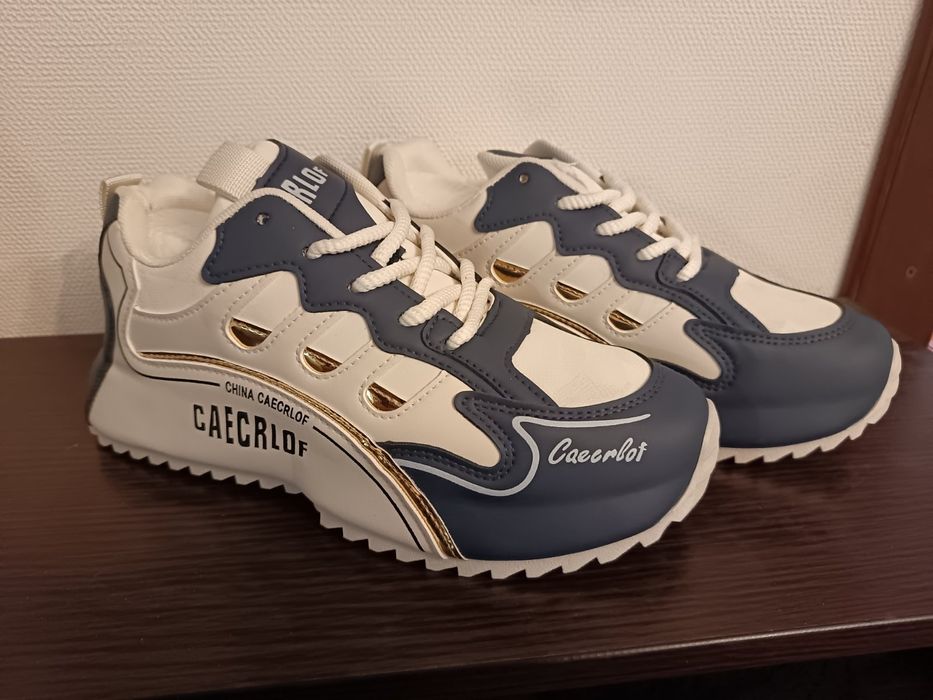 Продам кроссовки 39,40,41,42,43, 47раз