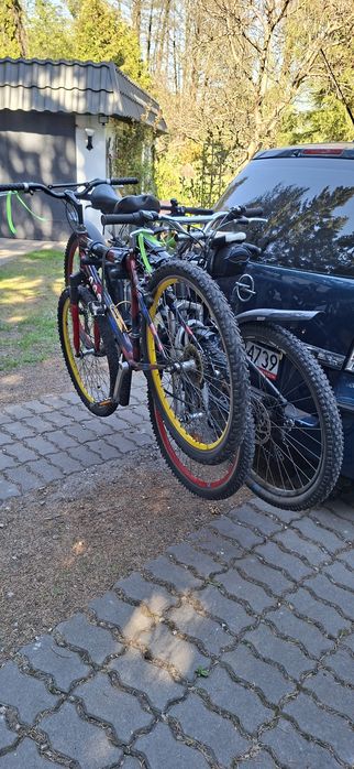 Bagażnik rowerowy Arezzo.- na hak, 3 rowery. Stan bdb.