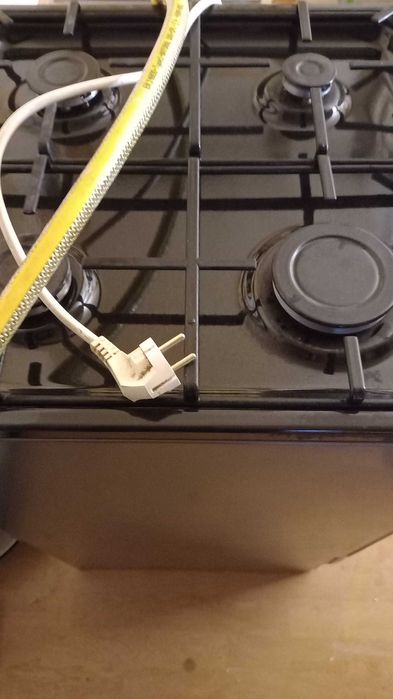 Kuchenka gazowo-elektryczna amica.Stan Idealny