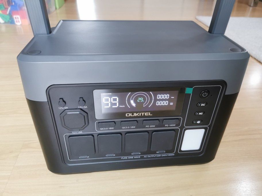 Нова зарядна станція екофлоу Oukitel P1000 Plus | LIFEPO4 1024Wh/1800W