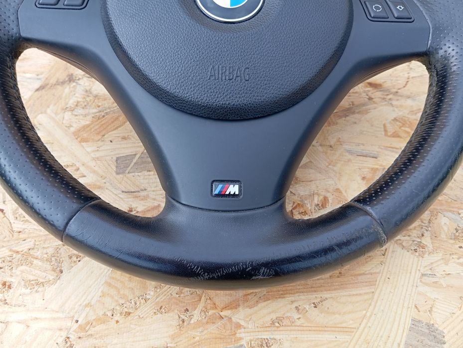 Kierownica M pakiet kompletna poduszka BMW e81 e82 e87 e90 e91 e92 e93