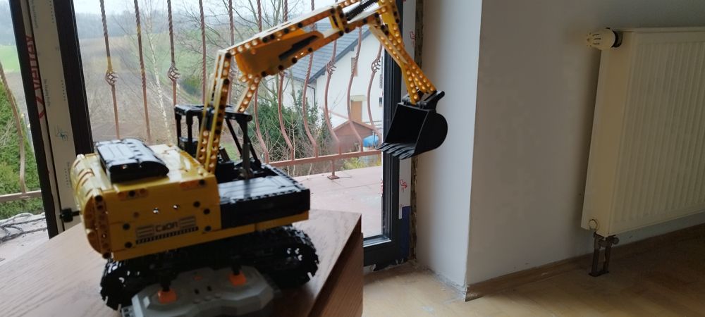 Sprzedam klocki CaDA deTech