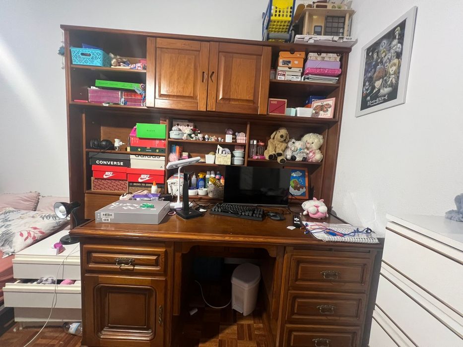 Vendo cama de solteiro com estúdio
