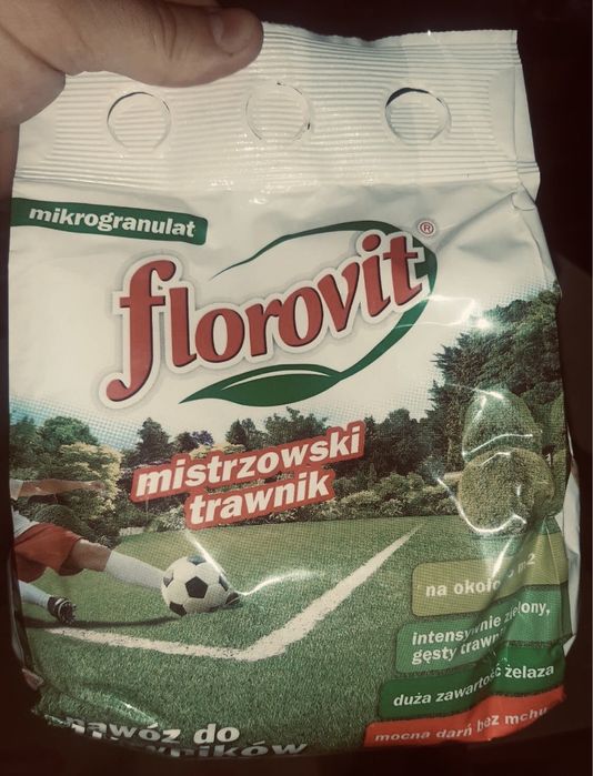 Добриво для газону Флоровіт Польща