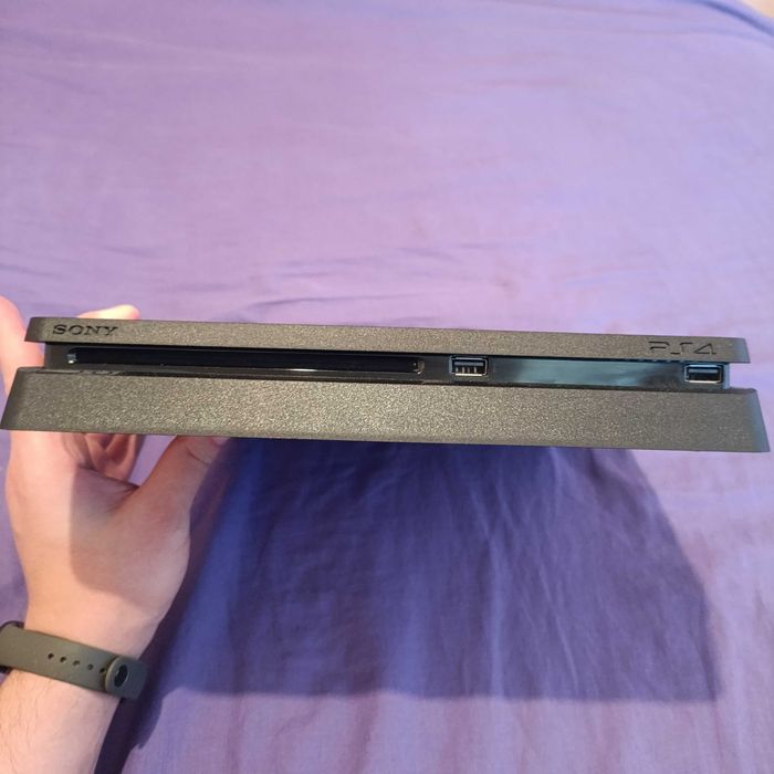 Playstatio 4 Slim 500Gb +геймпад +оригінальна коробка +навушники