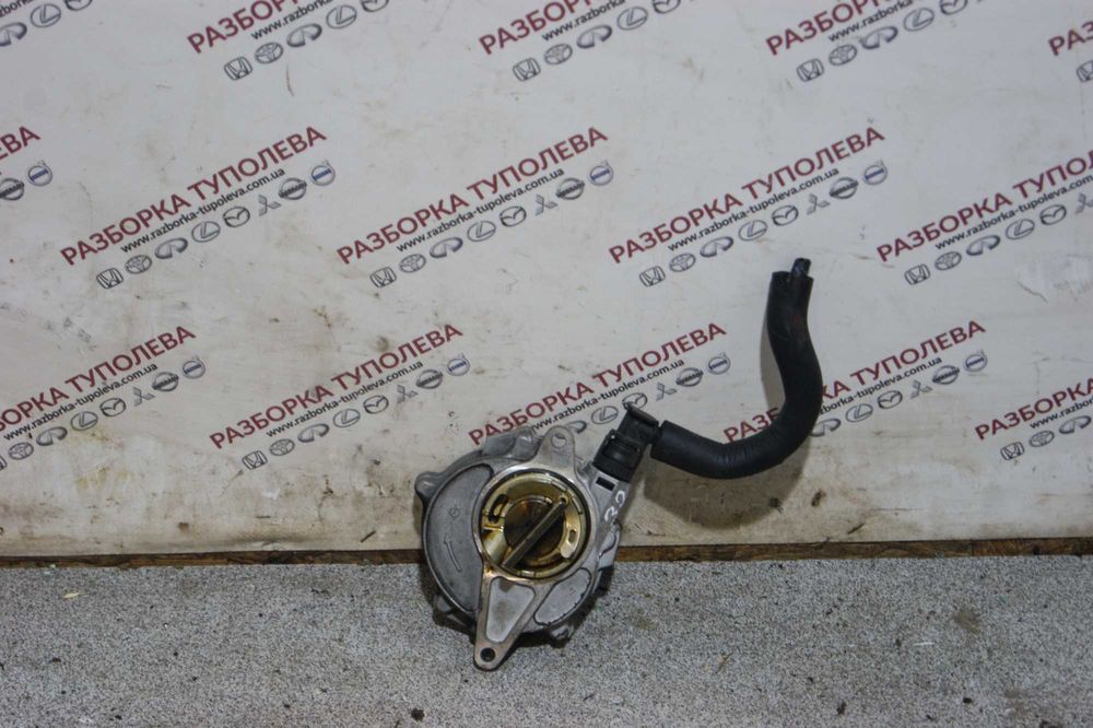 Вакуумний насос Volvo XC60 2009-2016