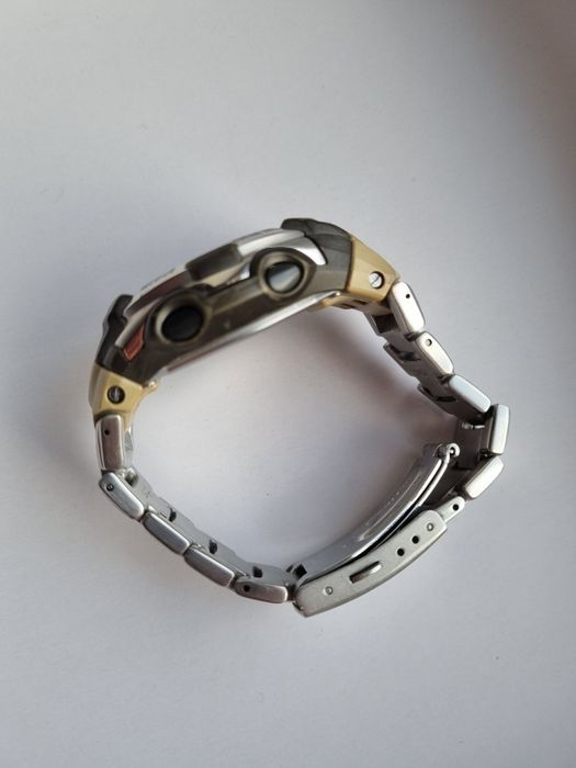 Zegarek Casio G-SHOCK Mtg-930DU