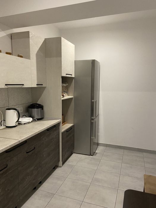 Здається квартира з 8 грудня  2кім по вул.Коновальця 120