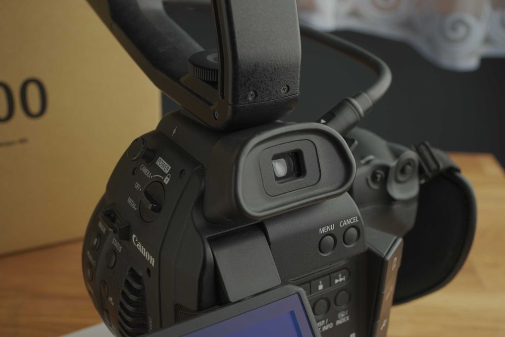 Kamera Canon C100 - stan bardzo dobry