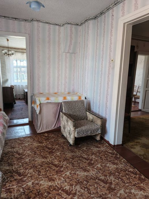 Продам добротний будинок