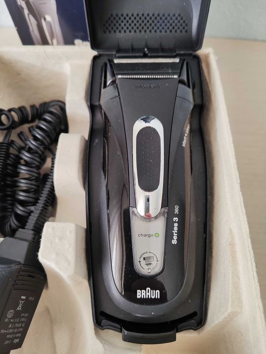 Электробритва BRAUN Series 3