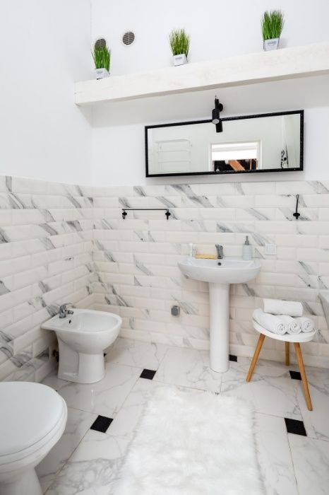 вул. Мартовича 3/Оренда Подобово дворівневі апартаменти/для 6 осіб