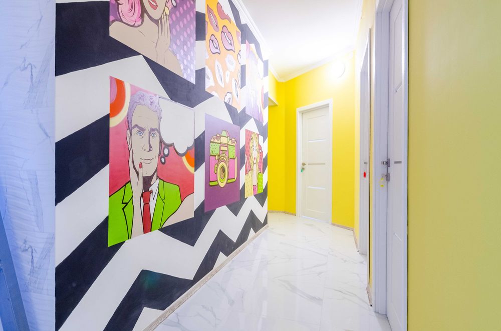 Стильний номер з краєвидом – оренда подобово