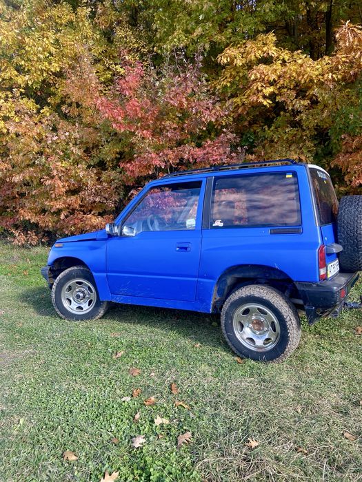 Сузукі    вітара.