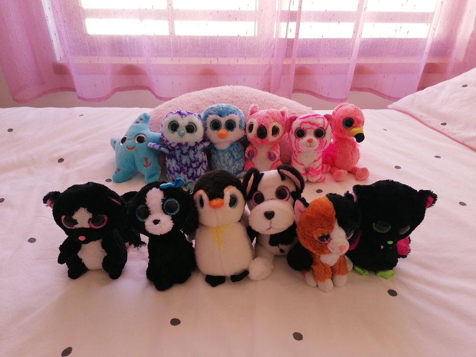 Peluche Flora da marca TY 15 cm