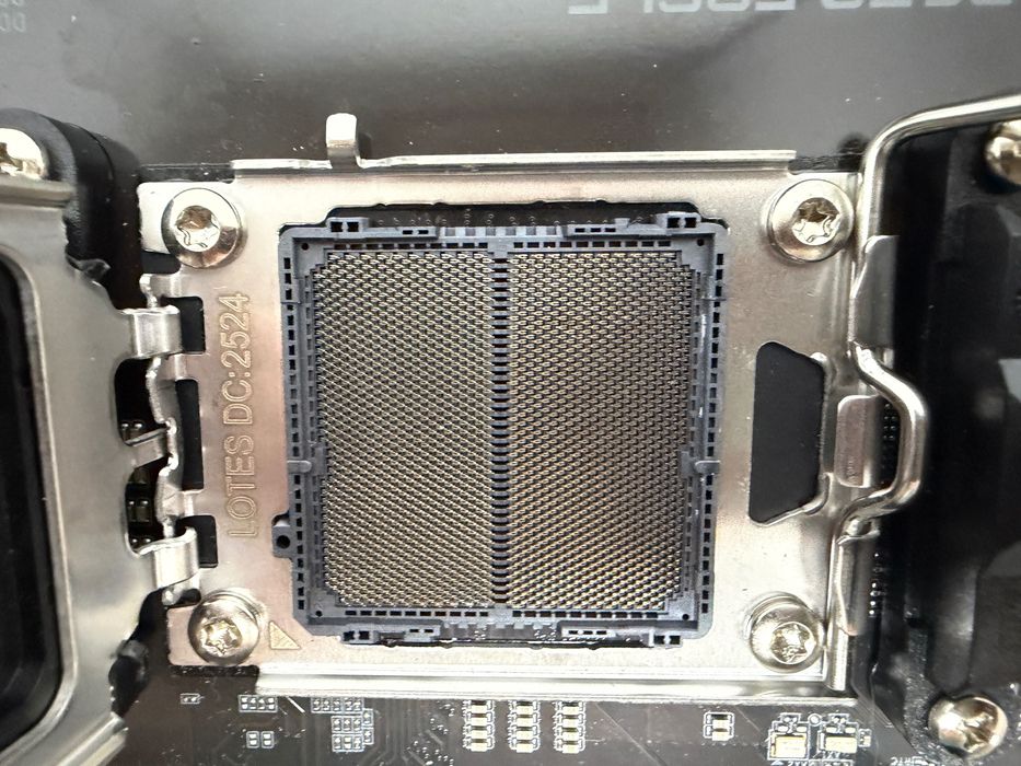Gigabyte B650 EAGLE AM5 Ryzen DDR5 FV GW30D #639