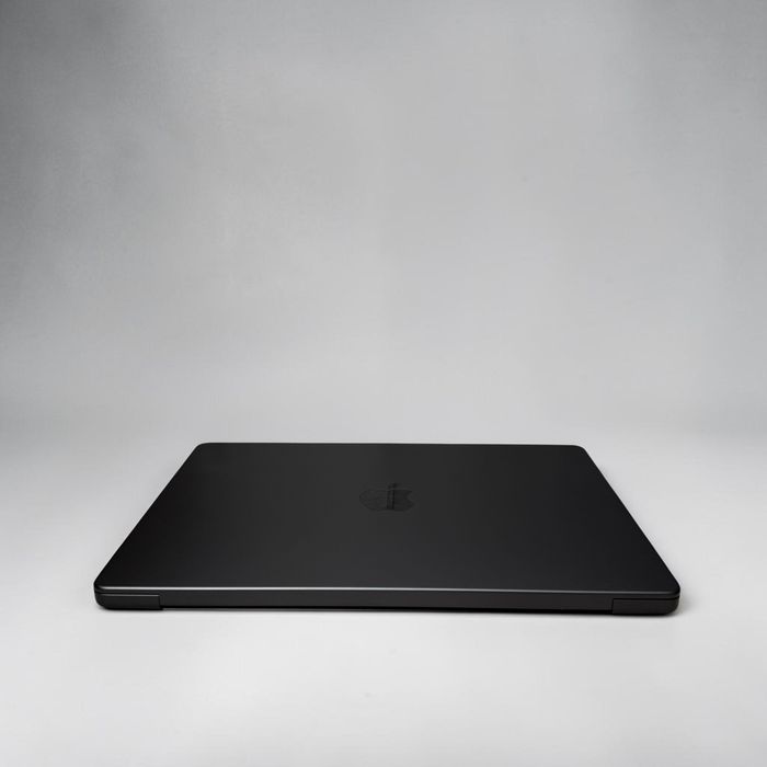 MacBook Pro 14 2024   (M4/ 16 gb /1 Tb SSD) Гарантія. 47109