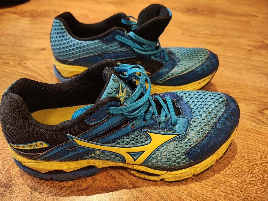 Mizuno wave inspire 9